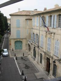 photo sous-préfecture de Arles