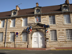photo sous-préfecture de Sainte-Ménehould